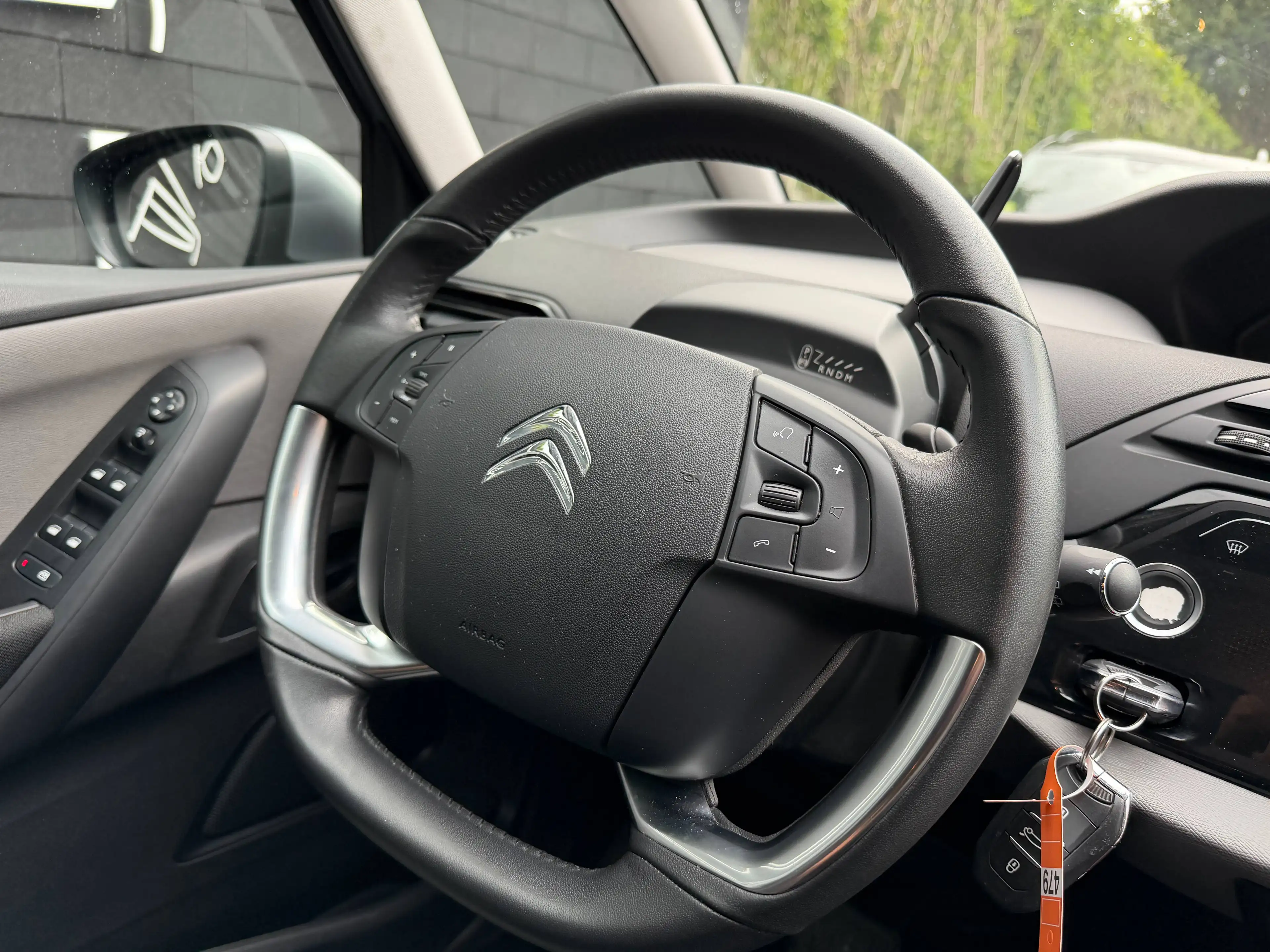 Citroen Grand C4 SpaceTourer 1.2i BOITE AUTO+NAVI+7 PLACES — photo 9
