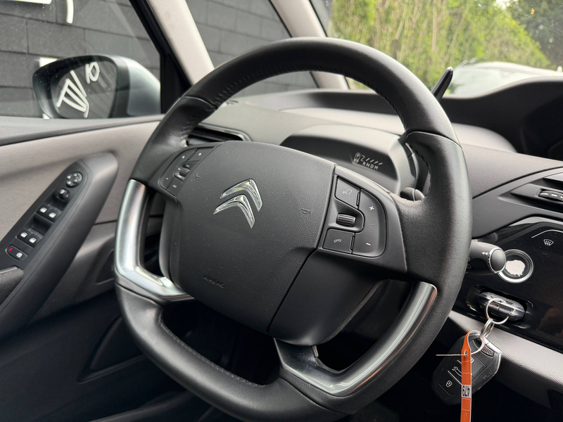 Citroen Grand C4 SpaceTourer 1.2i BOITE AUTO+NAVI+7 PLACES — photo 9