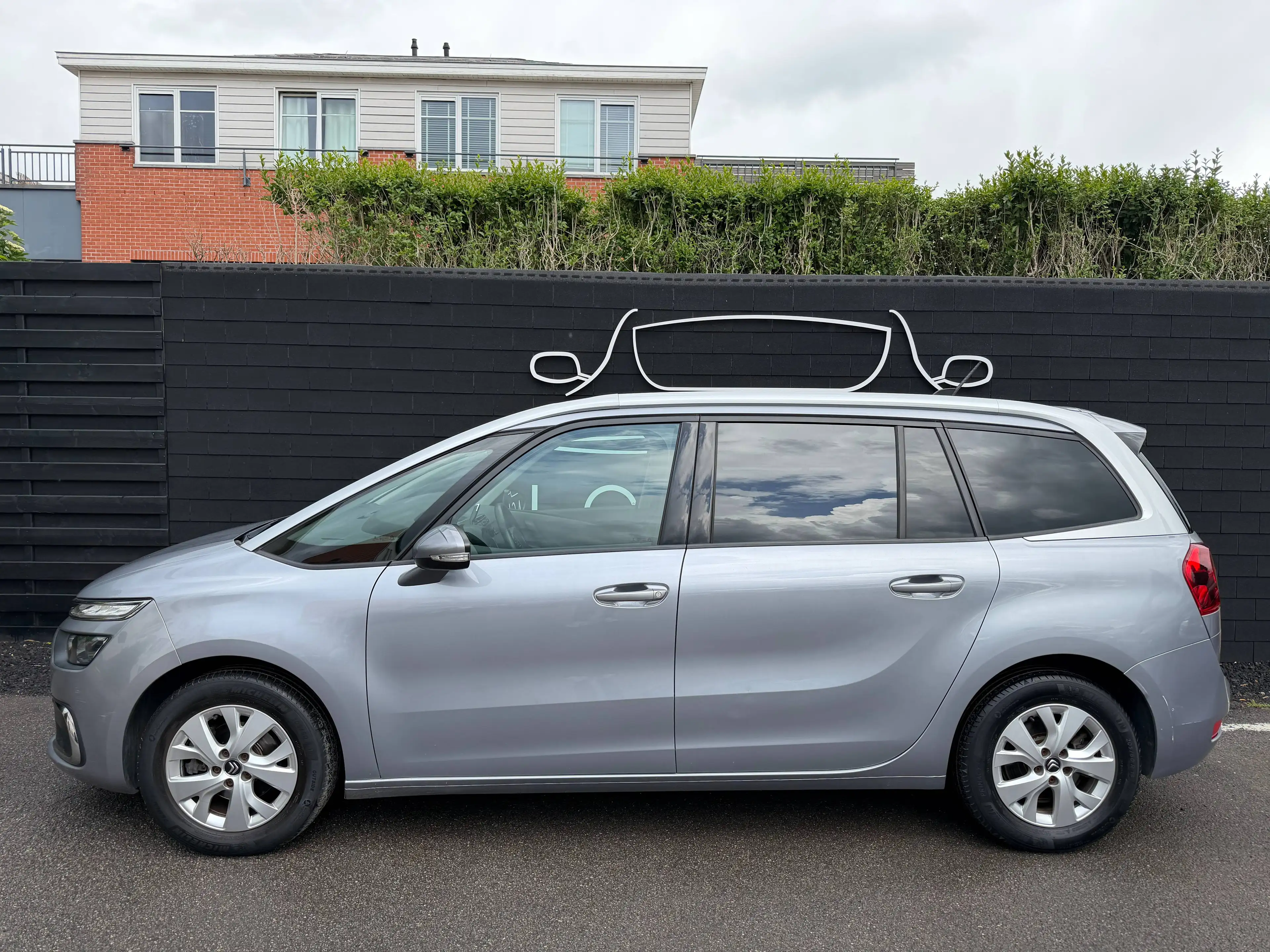Citroen Grand C4 SpaceTourer 1.2i BOITE AUTO+NAVI+7 PLACES — photo 2