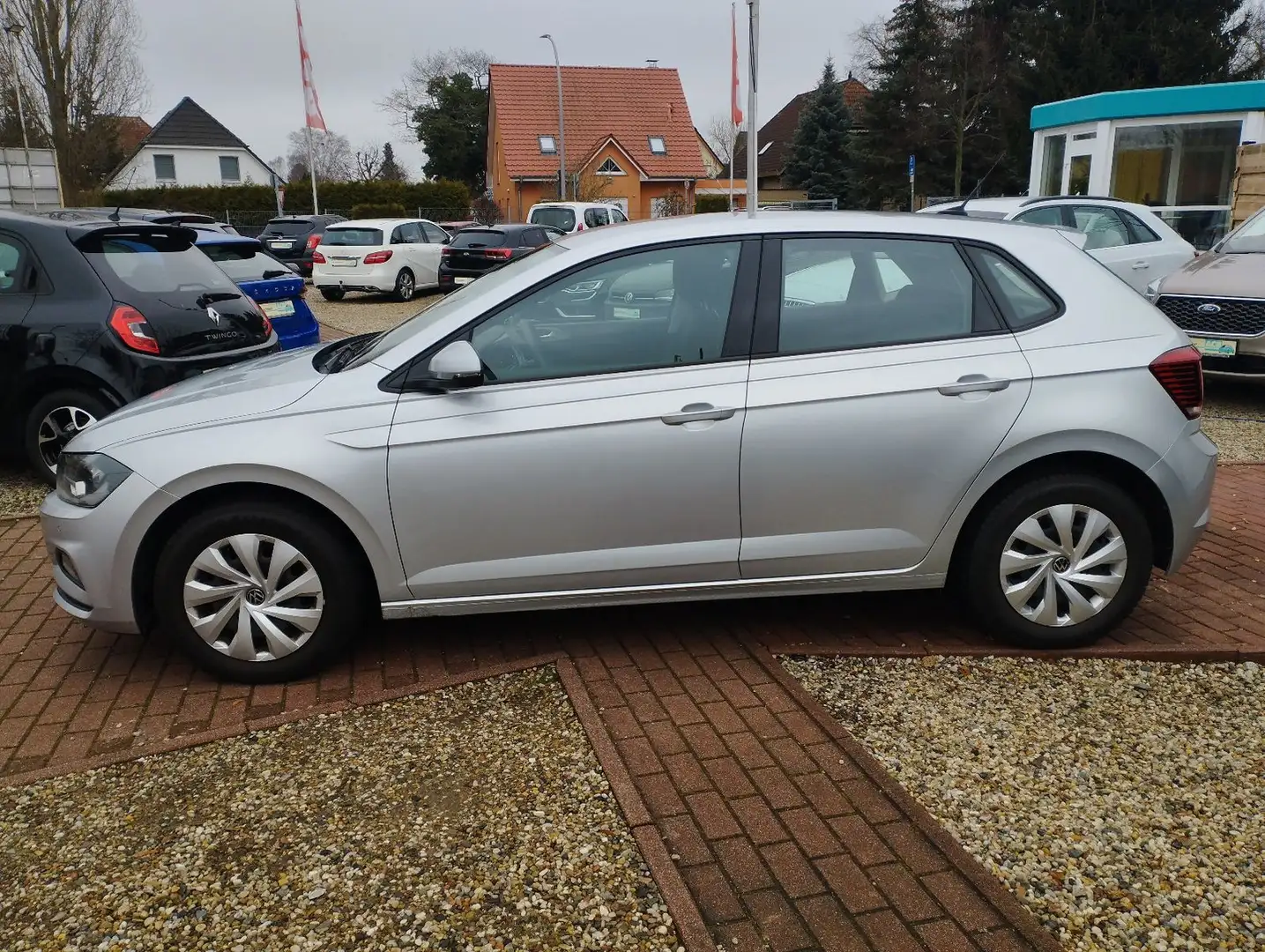Volkswagen Polo VI  Klima/DAB/PDC/SHZ/Ganzj.Reifen Silber - 2