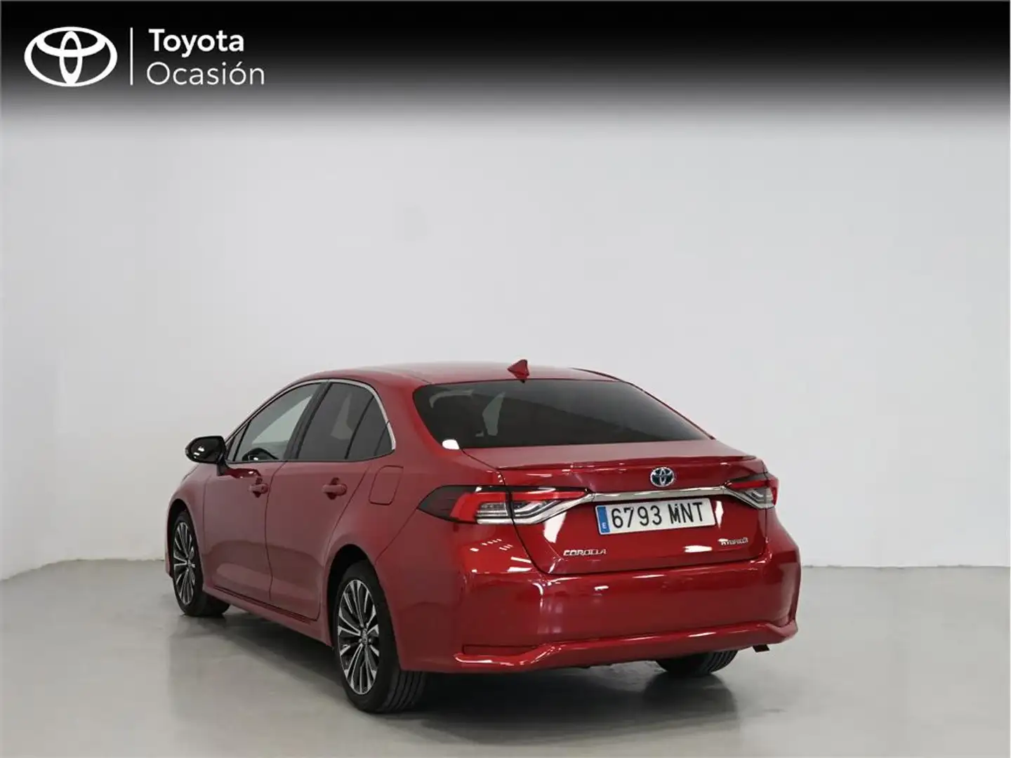 Toyota Corolla Sedán 140H Style Rojo - 2