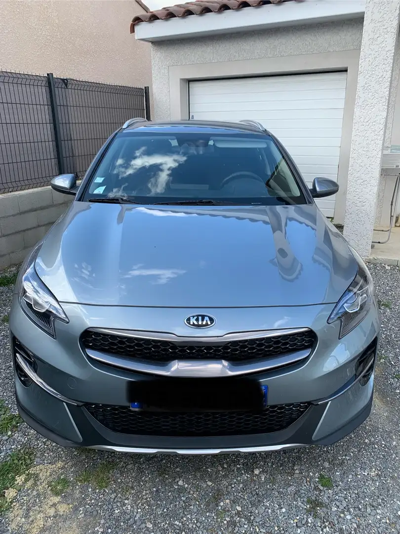 Kia XCeed 1.0l T-GDi 120 ch BVM6 ISG Motion Gris - 1
