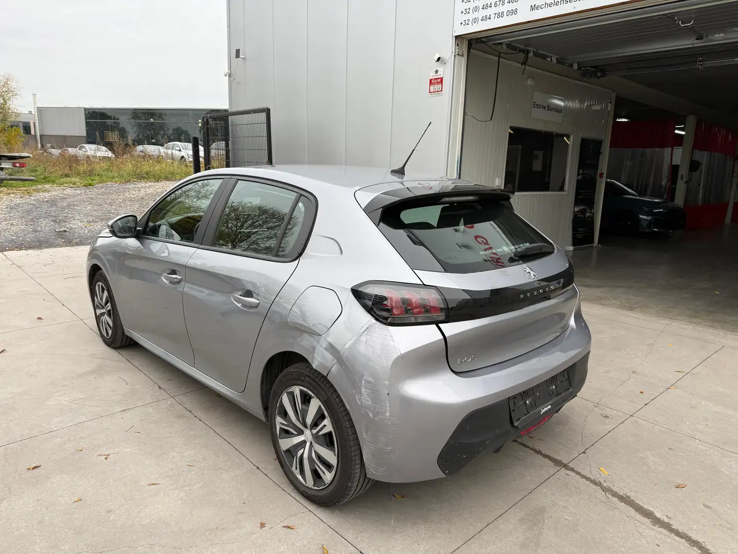 Peugeot 208 208 1.5 BlueHDi Active - 2