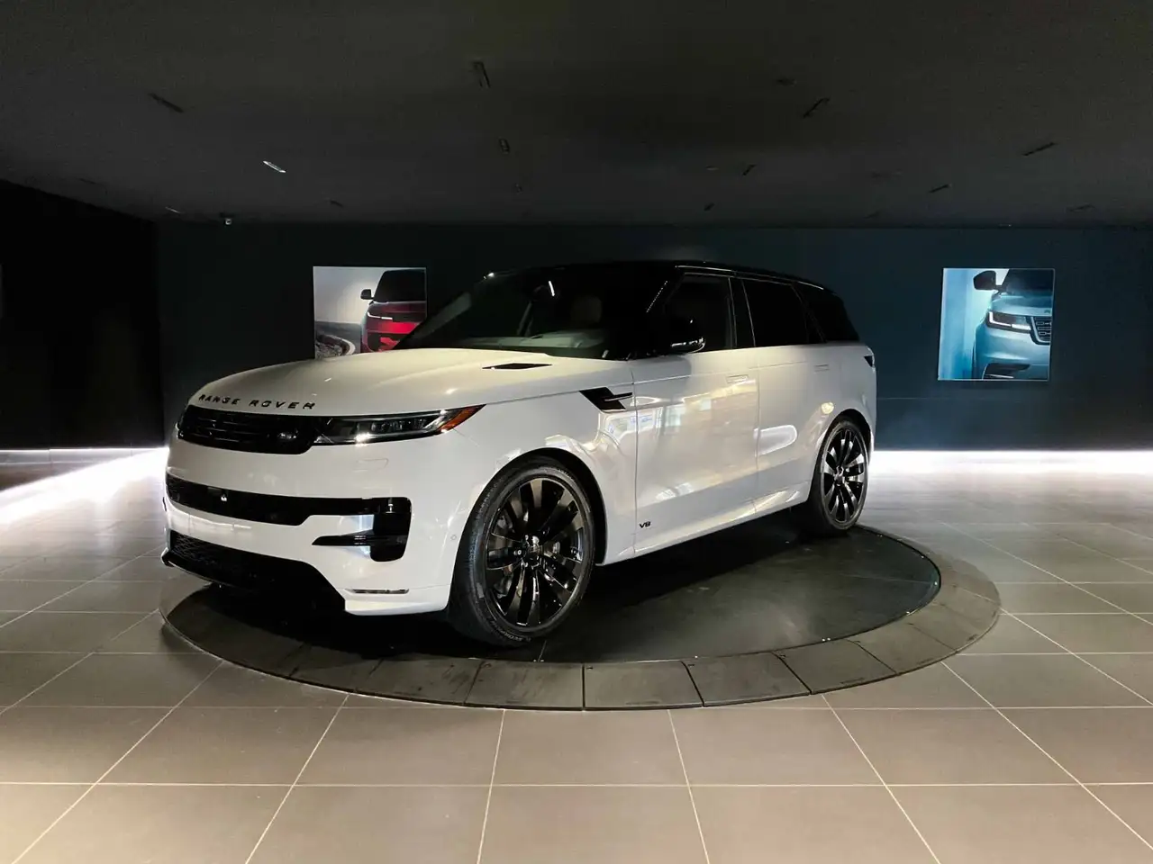 2026 Land Rover Range Rover Sport