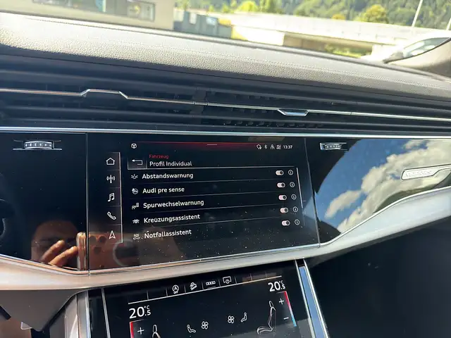 Audi Q8 TDI quattro S-Line Mega Ausstattung 5J.Garantie Ansicht 24