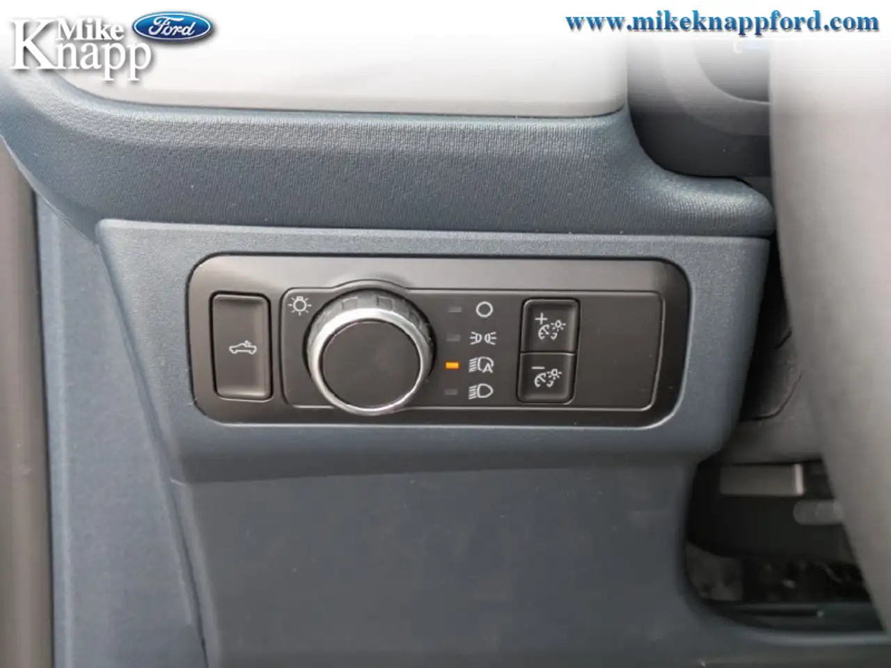Ford Maverick снимка Ford Maverick