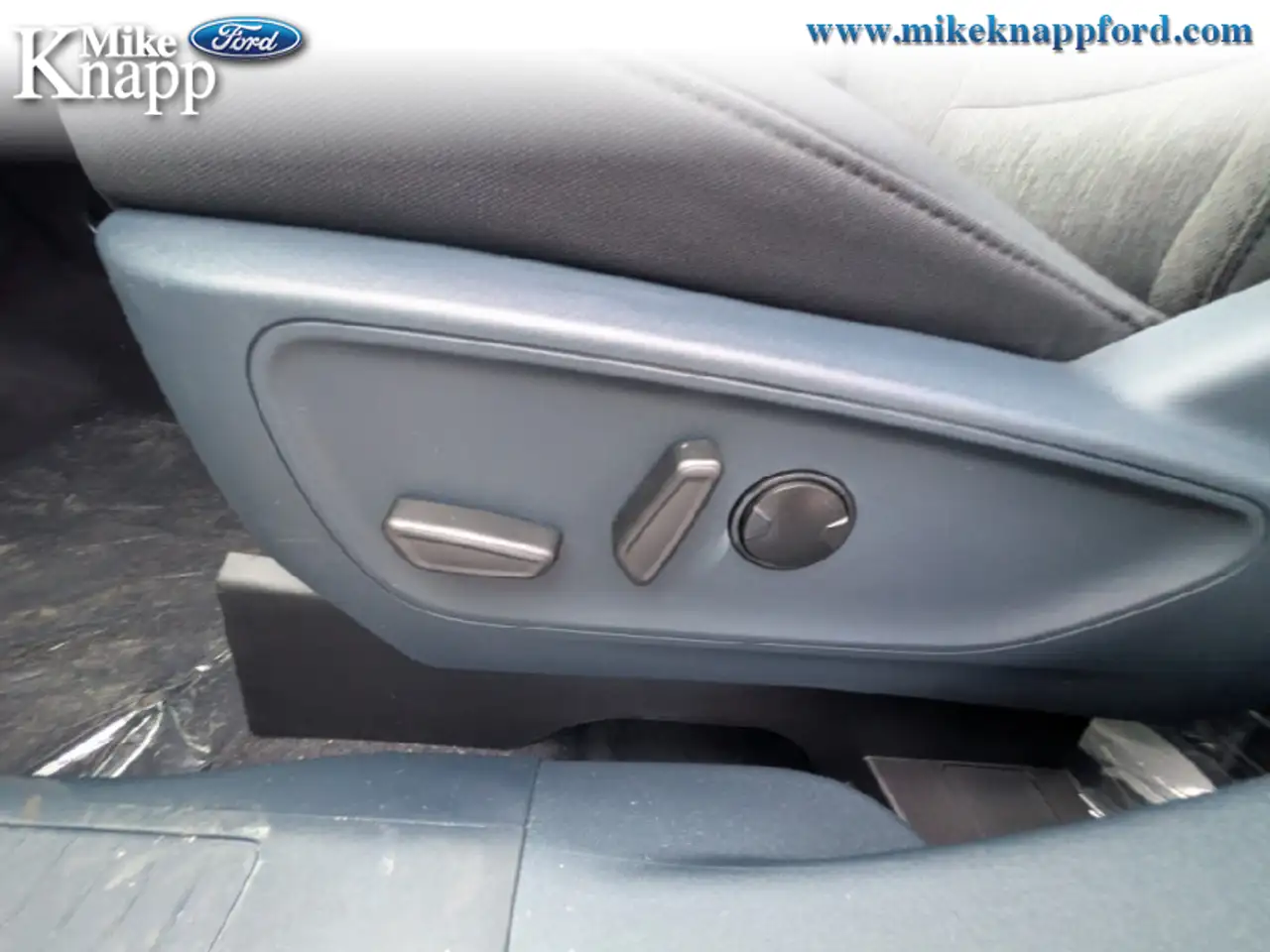 Ford Maverick снимка Ford Maverick
