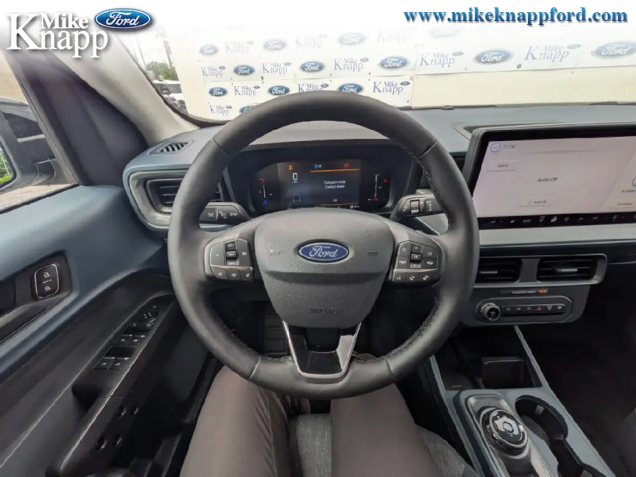 Ford Maverick снимка Ford Maverick