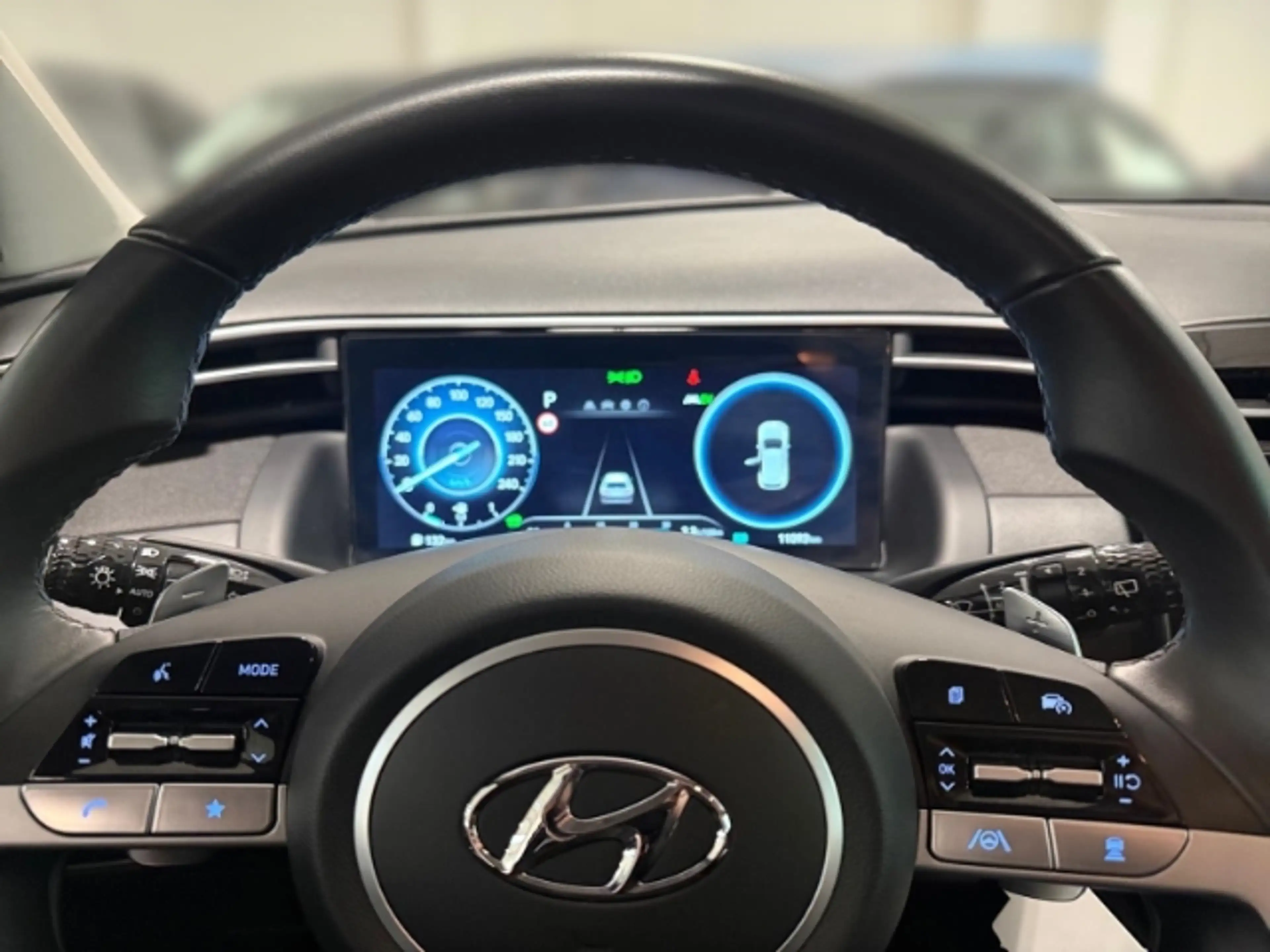 Hyundai TUCSON Plug-In Hybrid 4WD 1.6 Navi+LED+ACC+El. Heckklappe — photo 9