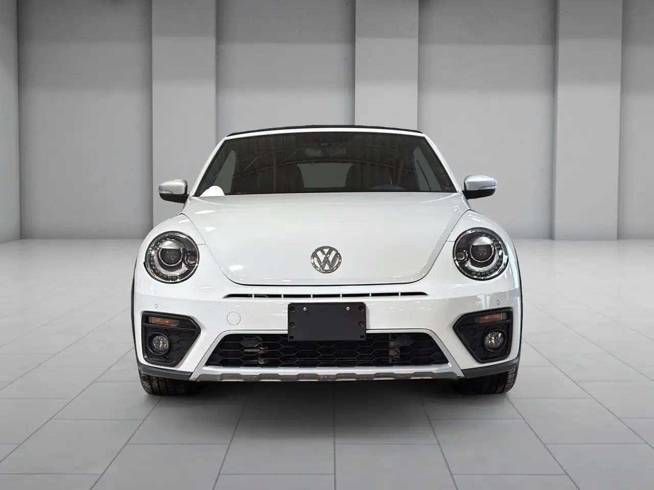 Volkswagen Beetle снимка Volkswagen Beetle