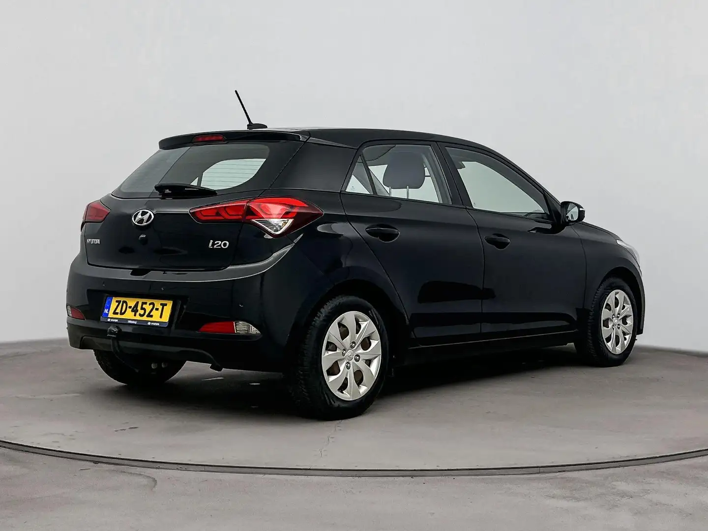 Hyundai i20 1.0 T-GDI COMFORT *| TREKHAAK | NAVI | CLIMA | CAM Zwart - 2