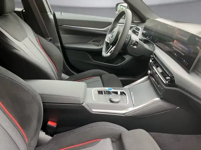 BMW i4 eDrive40 Gran Coupe Ansicht 6