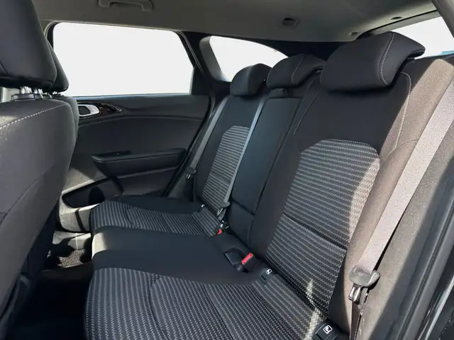Kia Ceed view 10