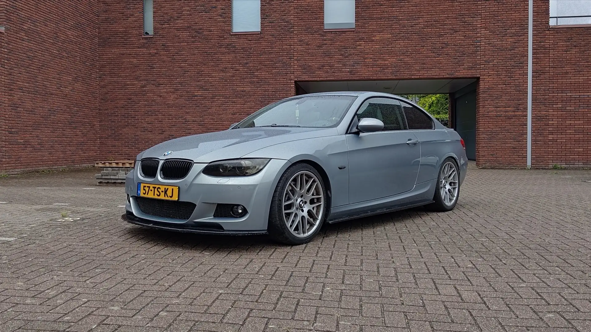 BMW 335 335i Coupe (Stage 1+: 360HP - 520NM) - 1