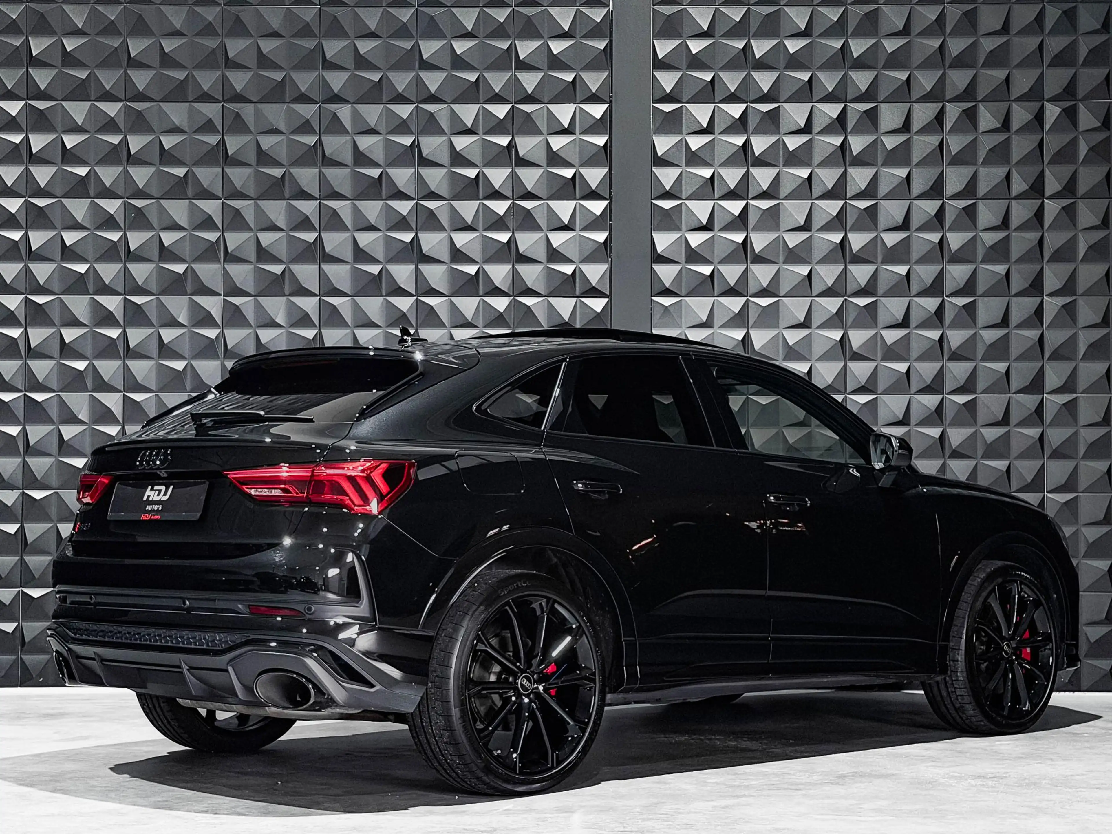 Audi RS Q3 RSQ3 Sportback TFSI 2.5 | Pano | 21" | RS Stoelen — photo 4