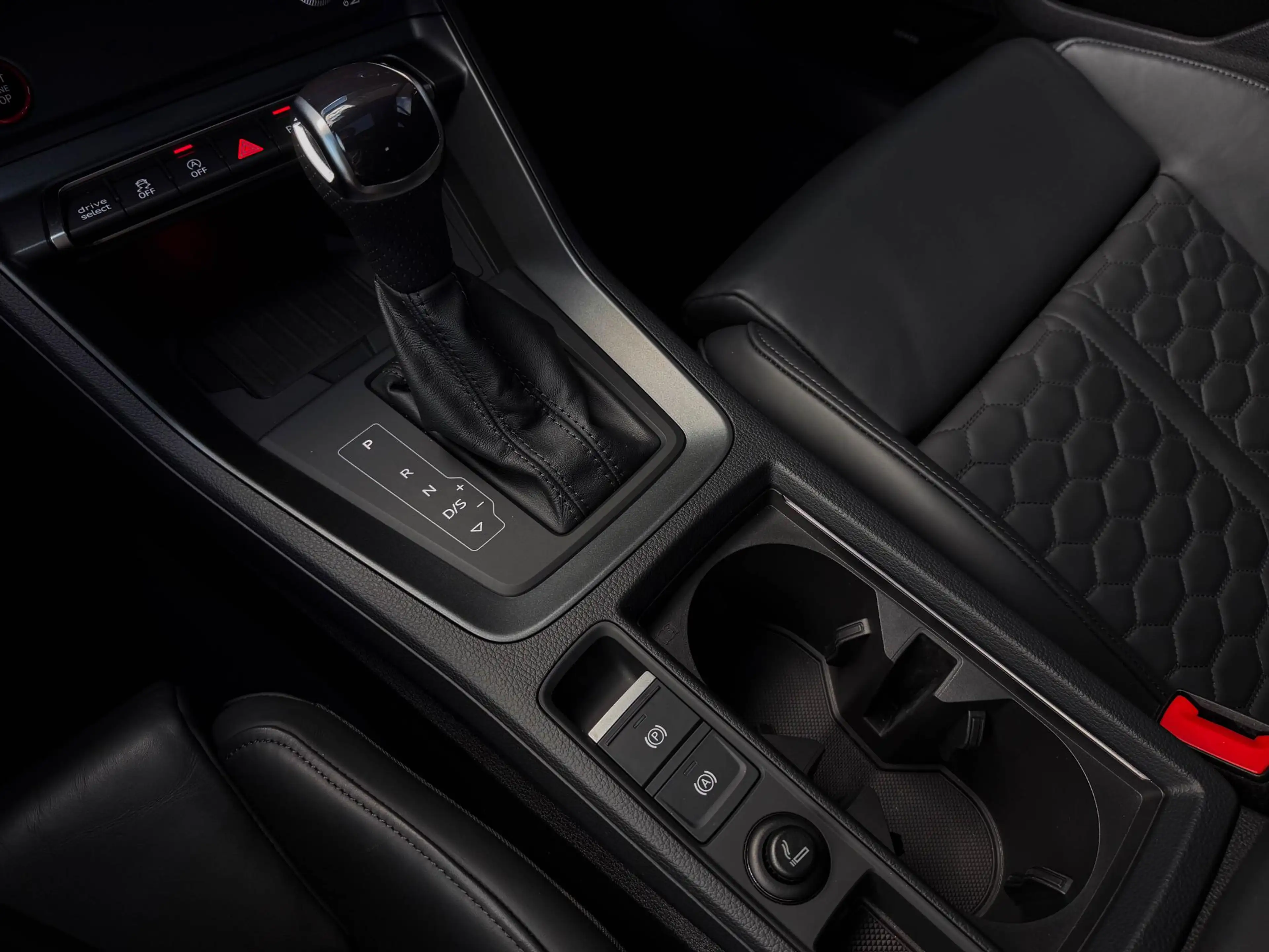 Audi RS Q3 RSQ3 Sportback TFSI 2.5 | Pano | 21" | RS Stoelen — photo 21