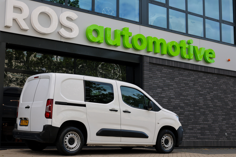 Peugeot Partner 1.2 PureTech Premium | AIRCO | CARPLAY/ANDROID AUT — photo 2