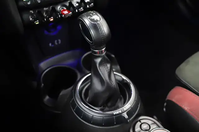 Mini Cooper Cooper view 13