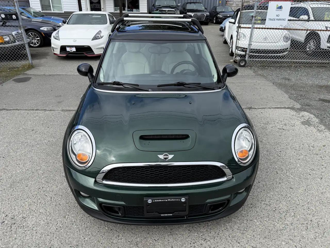 MINI Cooper Clubman снимка MINI Cooper Clubman