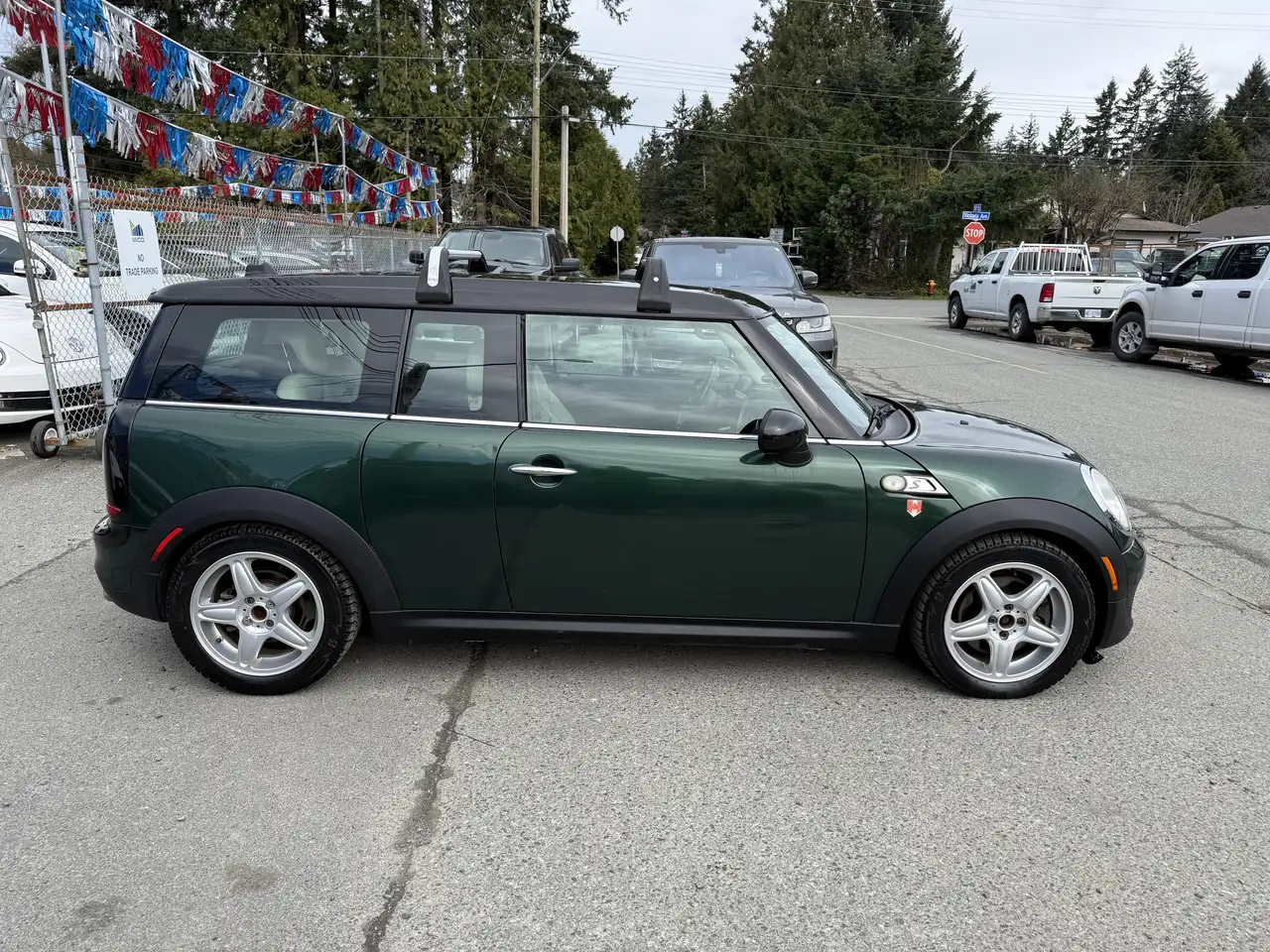 MINI Cooper Clubman снимка MINI Cooper Clubman