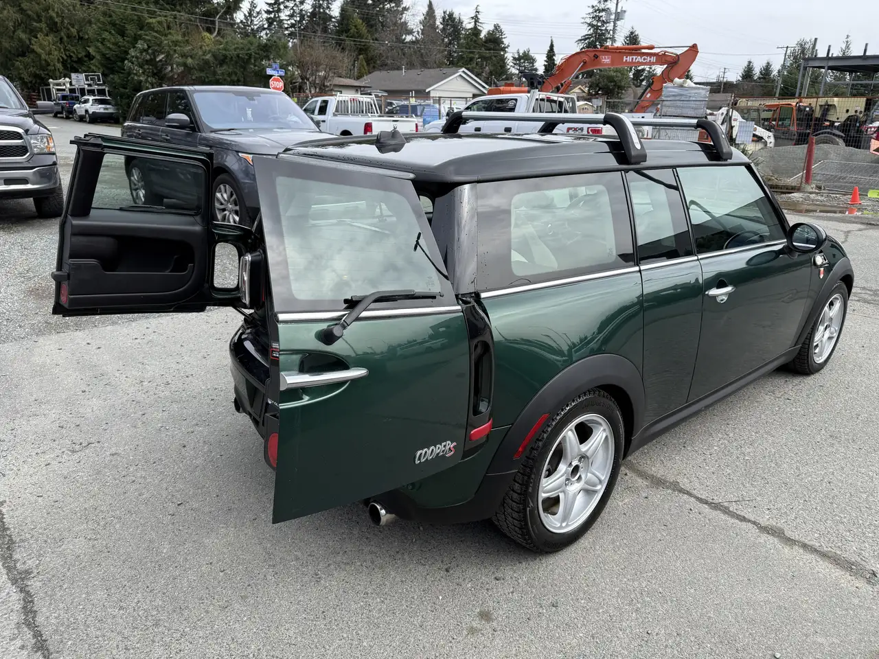 MINI Cooper Clubman снимка MINI Cooper Clubman