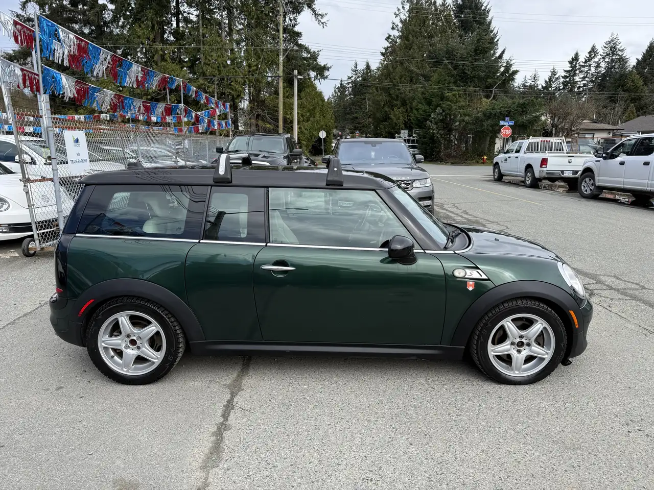 MINI Cooper Clubman снимка MINI Cooper Clubman