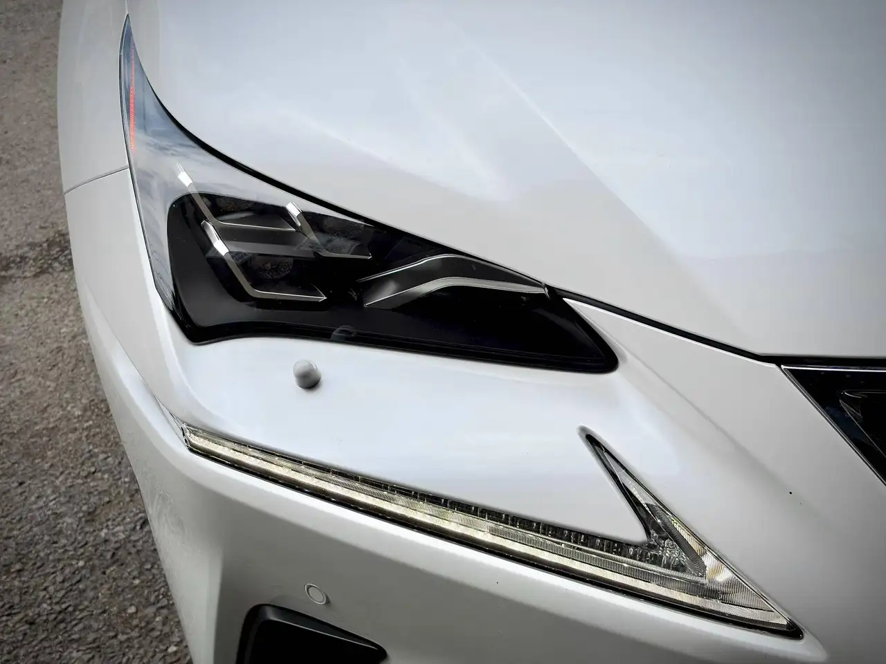Lexus NX снимка Lexus NX