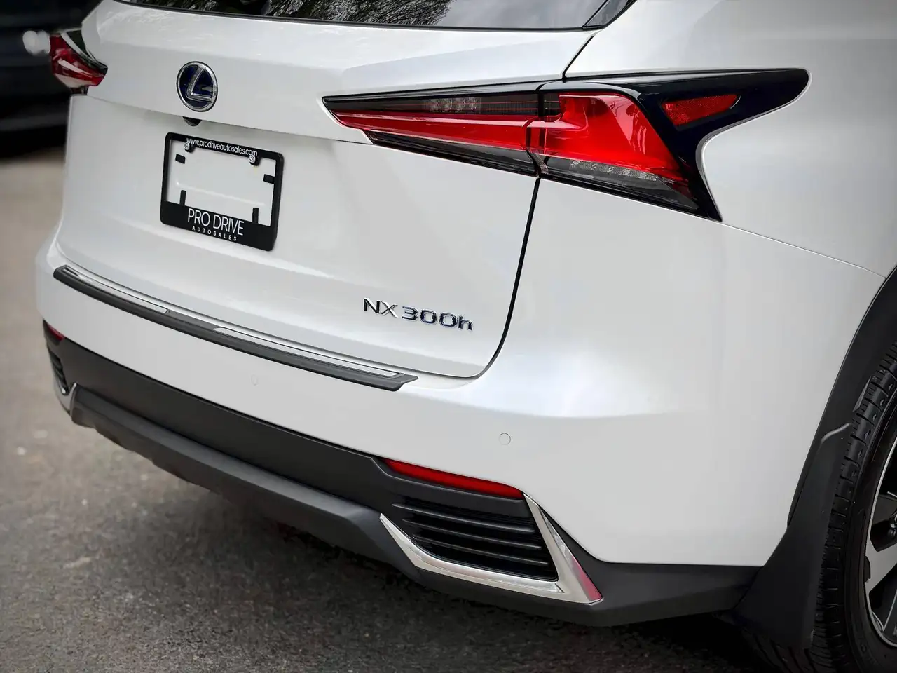 Lexus NX снимка Lexus NX