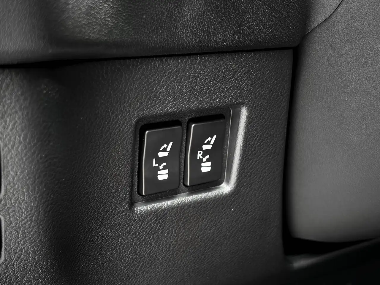 Lexus NX снимка Lexus NX