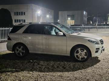 bt Premium 4matic auto