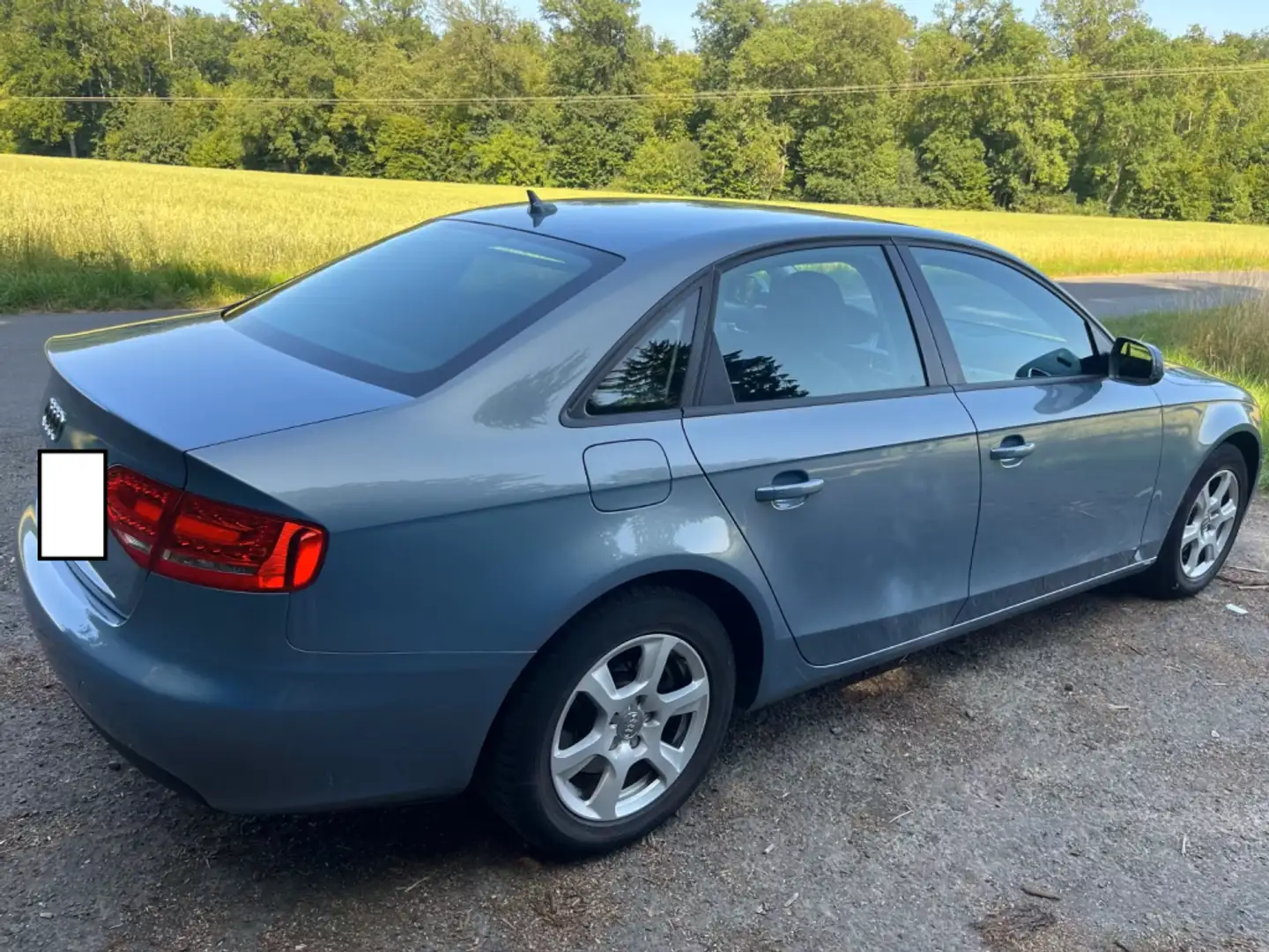 Audi A4 2.0TDI DPF 143 Gris - 1