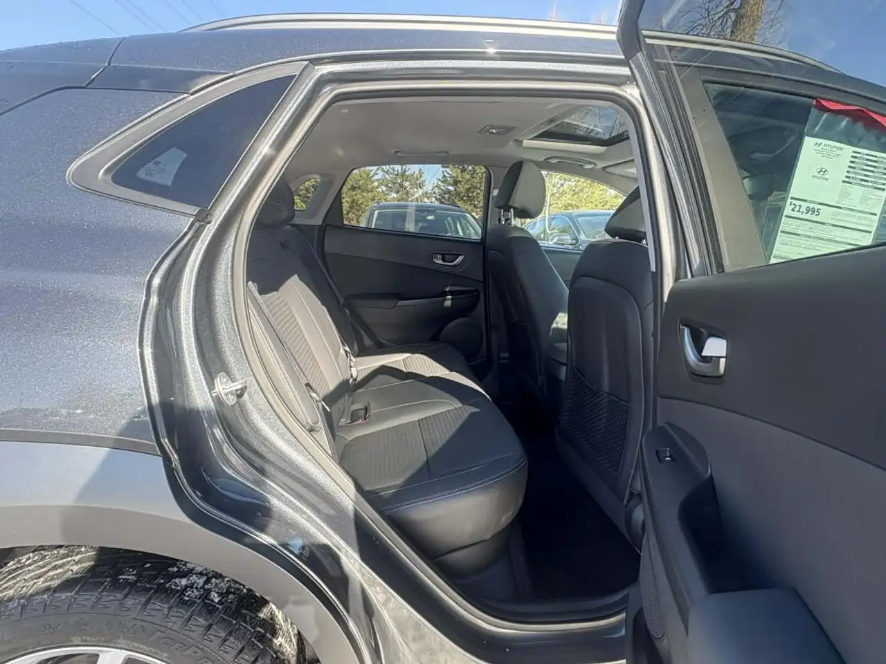 Hyundai KONA снимка Hyundai KONA