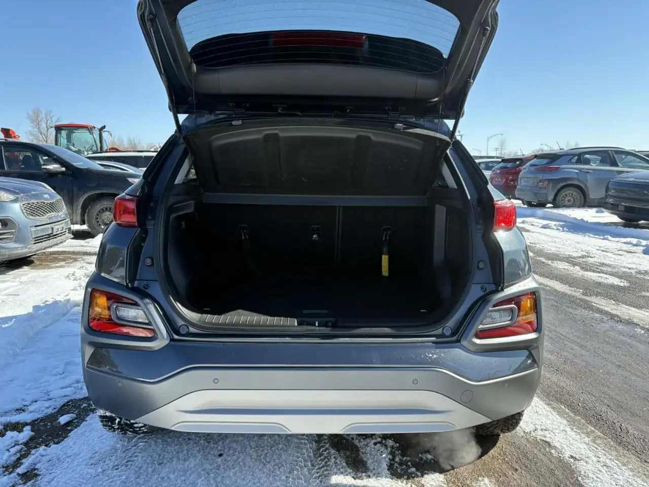 Hyundai KONA снимка Hyundai KONA