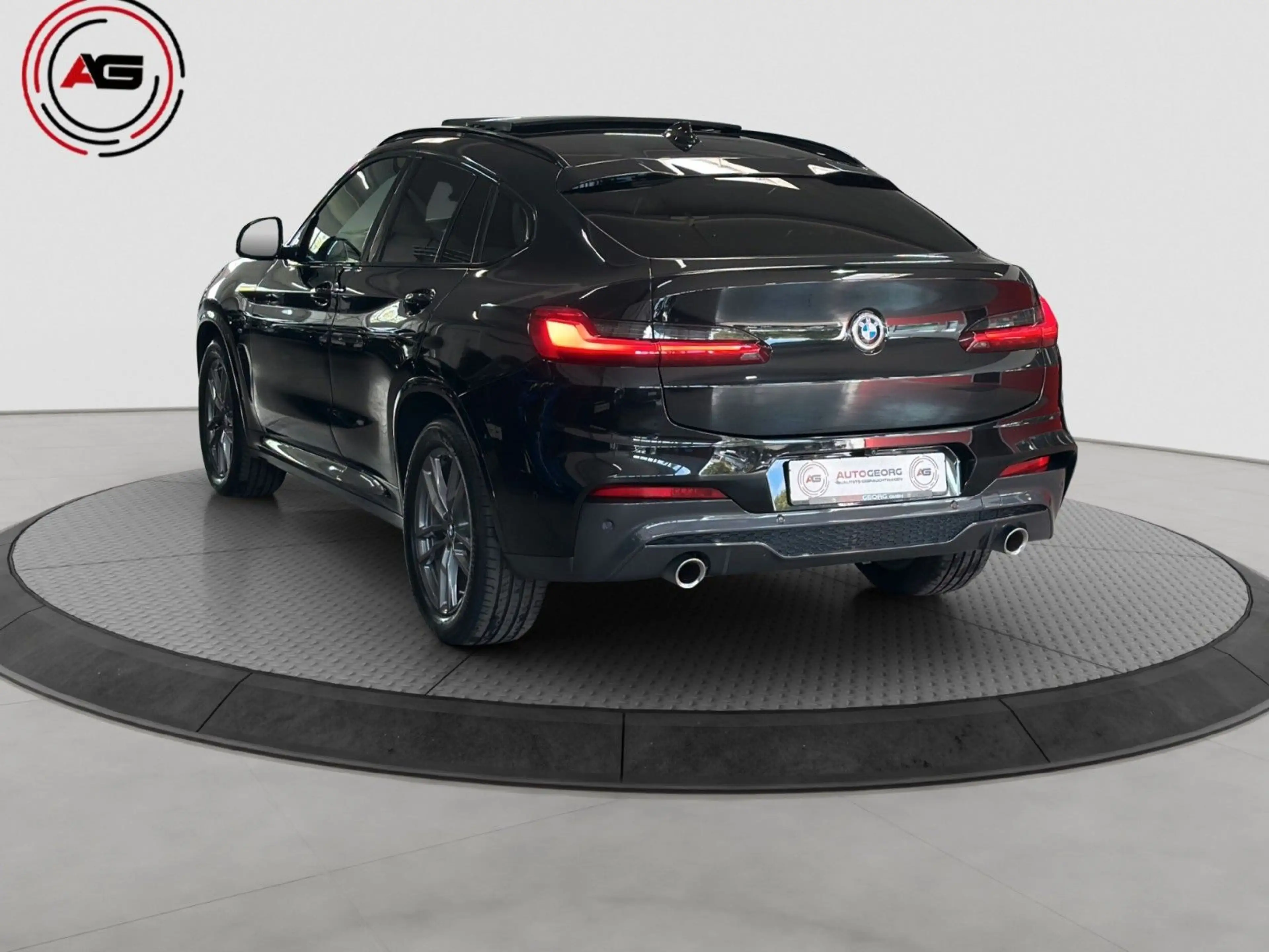 BMW X4 20i xDr. M-SPORT LC.PRO ACC PANO 360° H/K HUD — photo 7