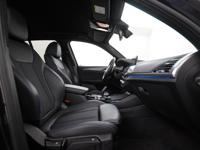 BMW X3 xDrive30e M Sport Shadow Plug-In | 360 Camera | El — photo 3