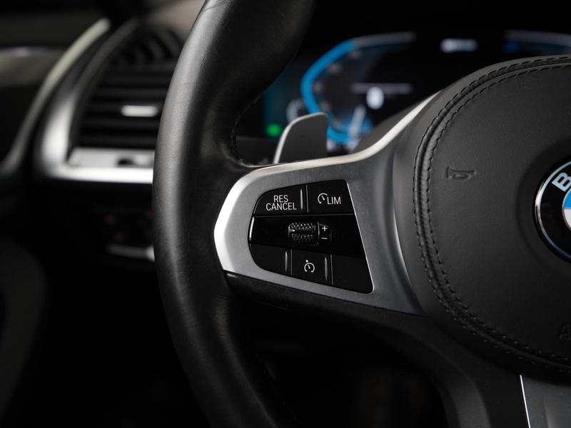 BMW X3 xDrive30e M Sport Shadow Plug-In | 360 Camera | El — photo 8