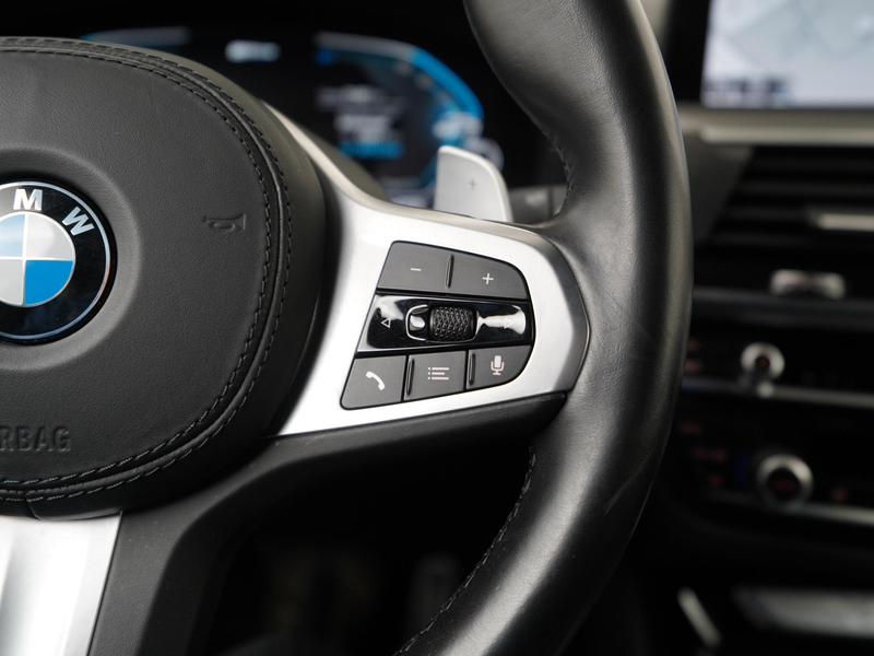 BMW X3 xDrive30e M Sport Shadow Plug-In | 360 Camera | El — photo 10