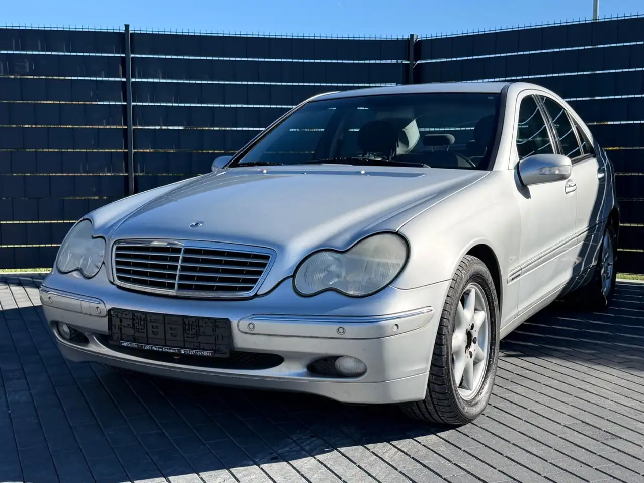 Mercedes-Benz C 240