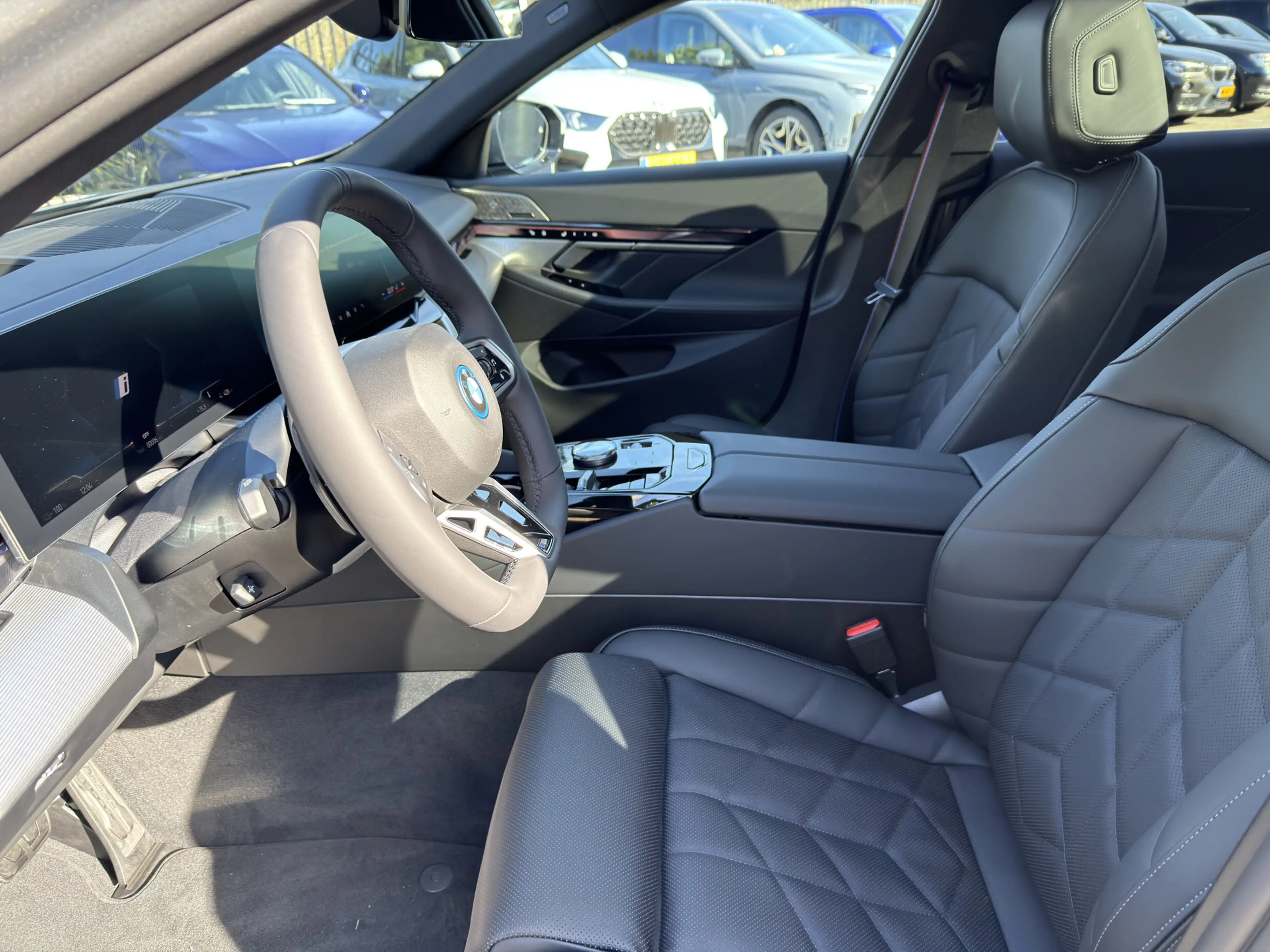 BMW i5 Touring eDrive40 | M-Sport Pro | 21'' | Panorama. — photo 12