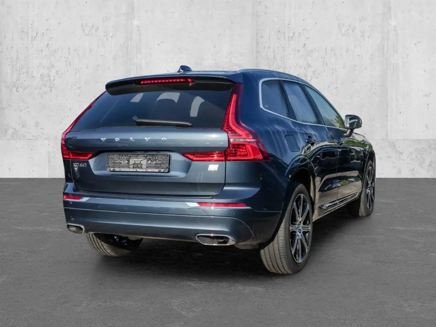Volvo XC60 Inscription Recharge Plug-In Hybrid AWD T8 Twin En Blau - 2