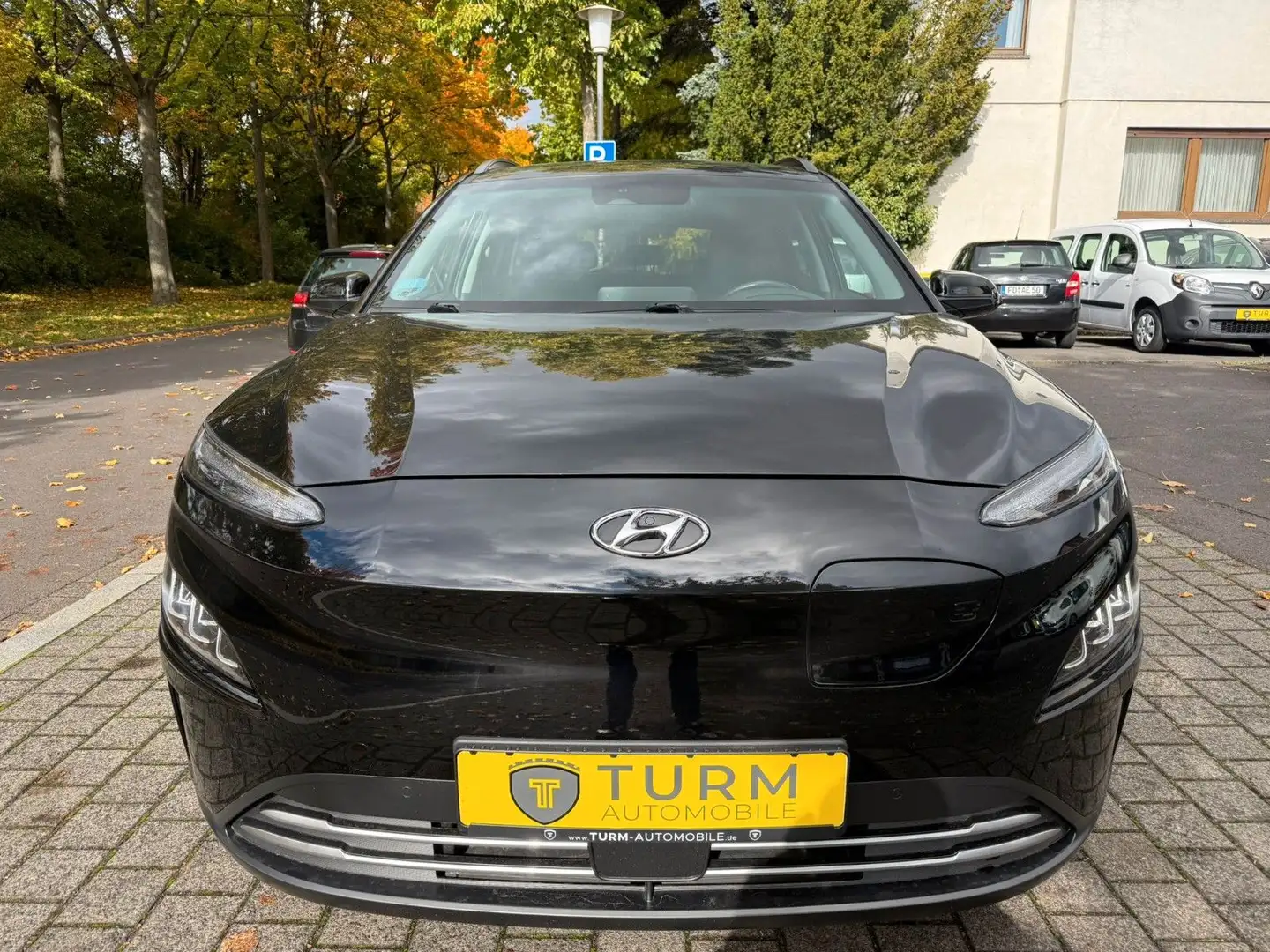 Hyundai KONA E-Kona Trend 64kWh|Garantie11/2029|SOH98%|Navi Schwarz - 2