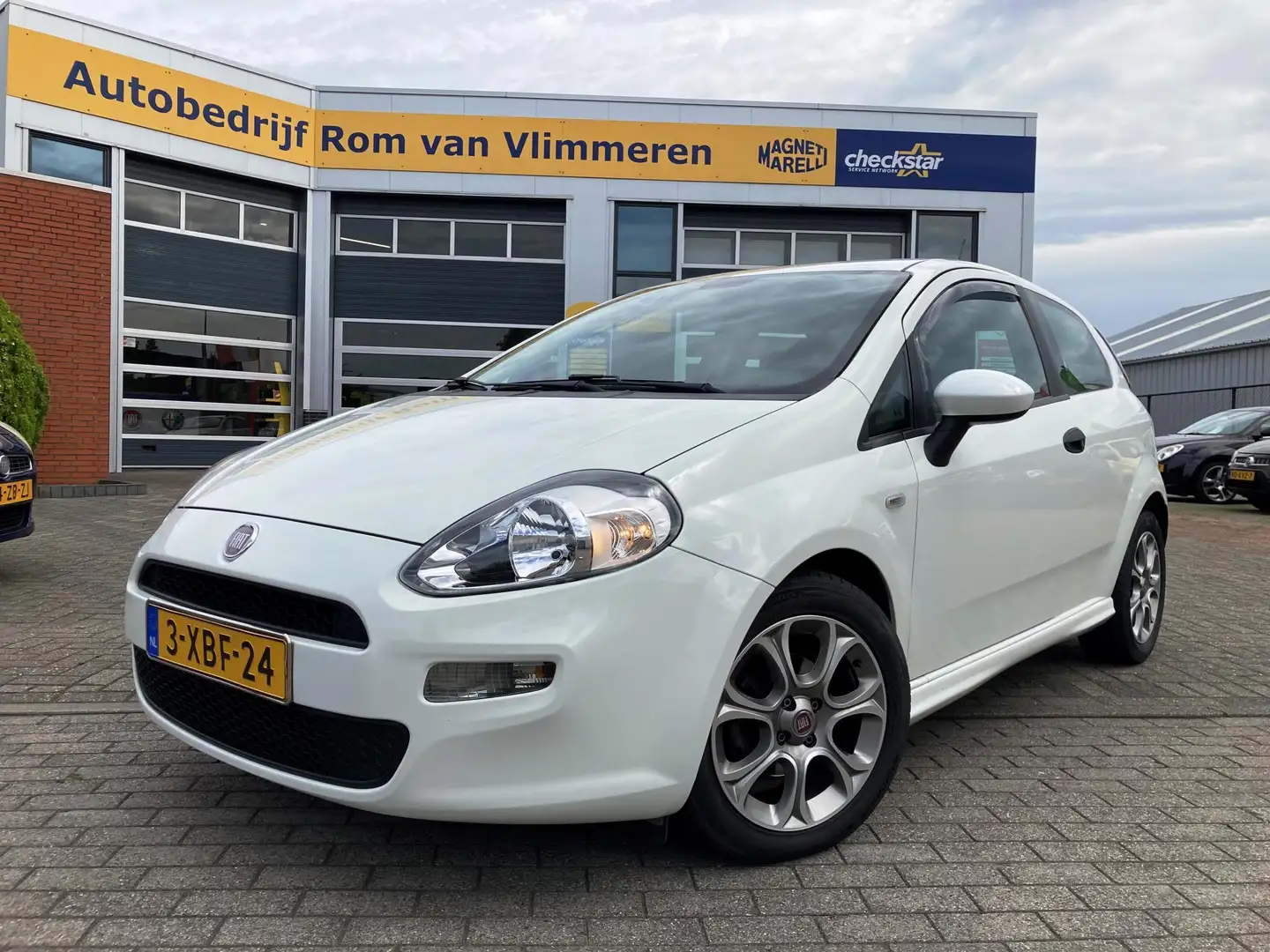 Fiat Punto 0.9 TwinAir Street | TREKHAAK | NIEUWE KOPPELING | White - 1