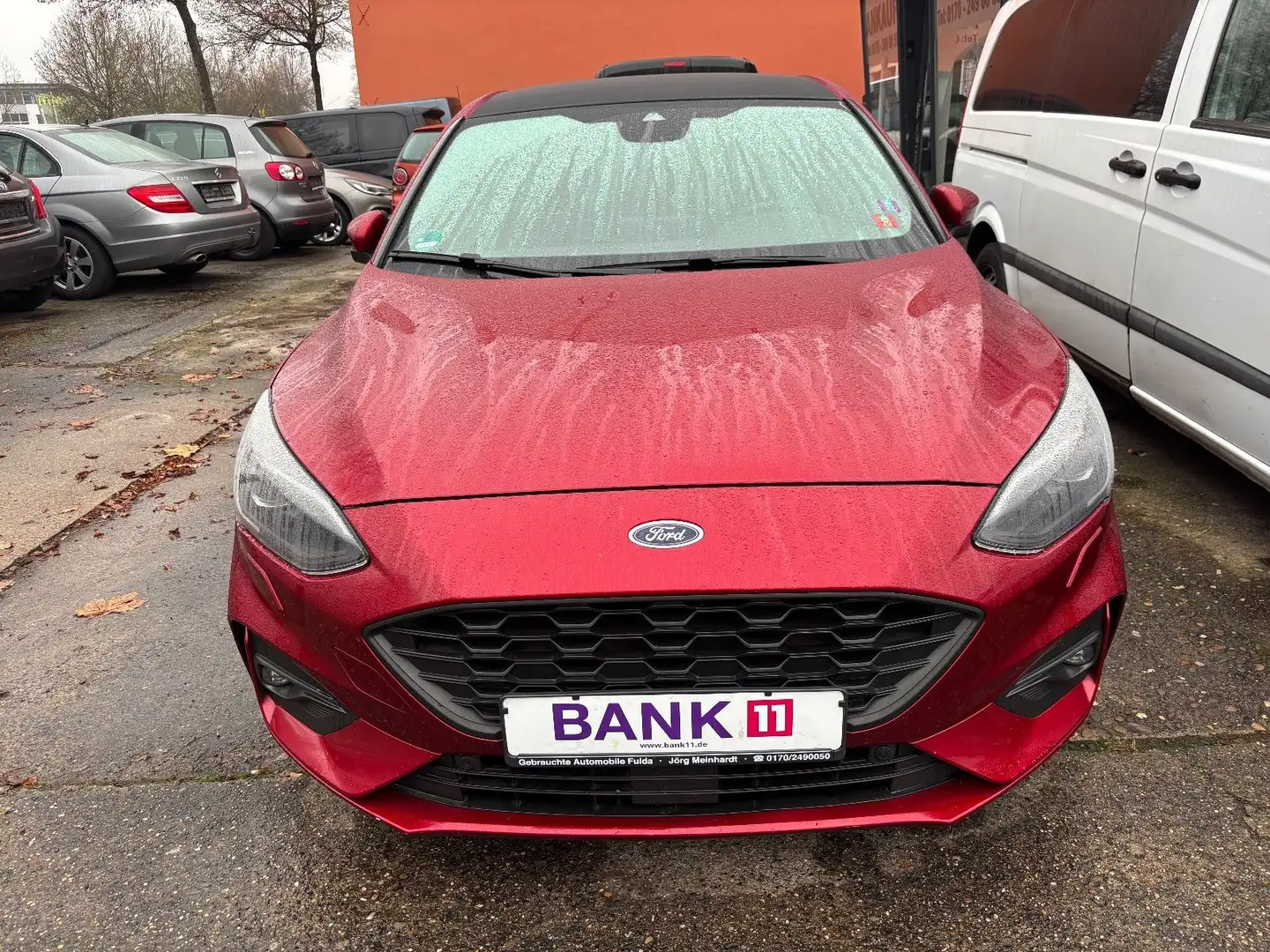 Ford Focus Lim. ST-Line PANO NAVI WIPP KAMERA Brun - 1