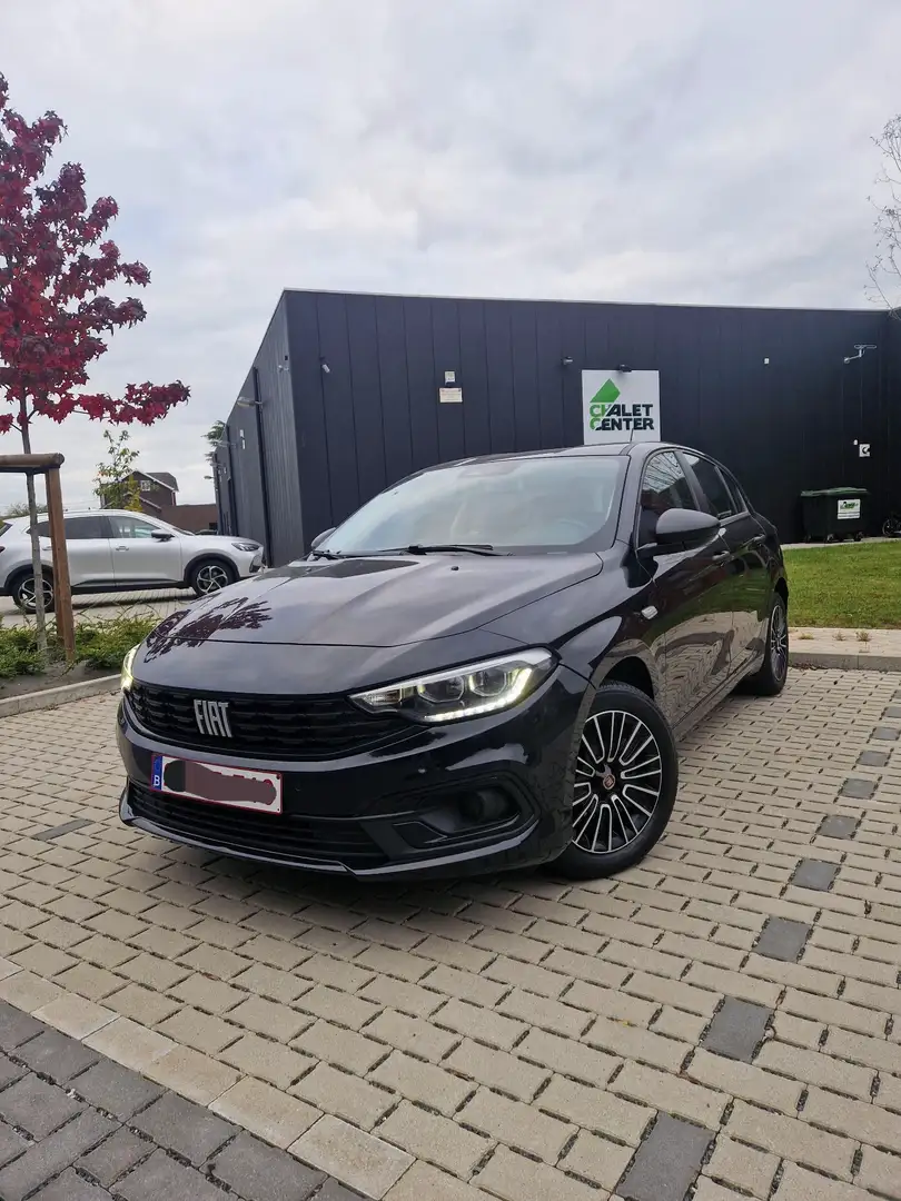 Fiat Tipo 1l essence 125000km Noir - 1