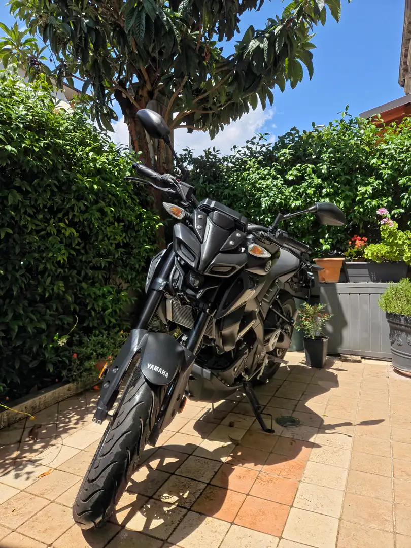 Yamaha MT-125 ABS Fekete - 1