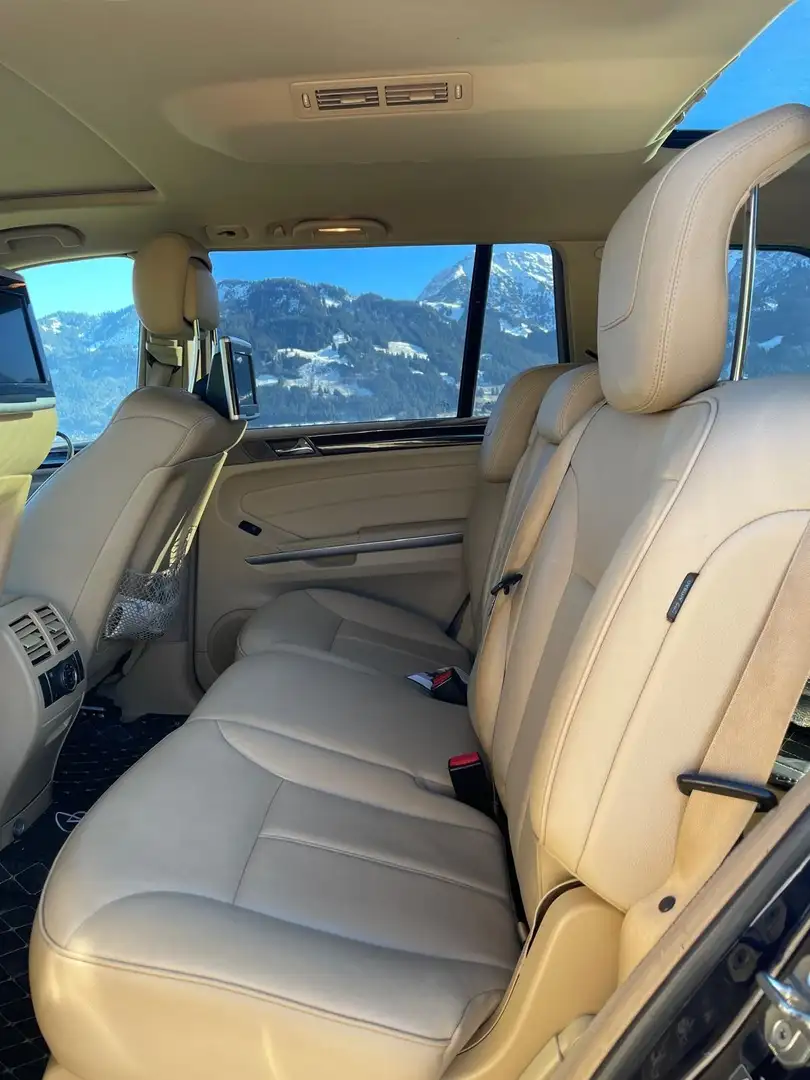 Mercedes-Benz GL 350 BlueTEC 4Matic 7G-TRONIC Violett - 2