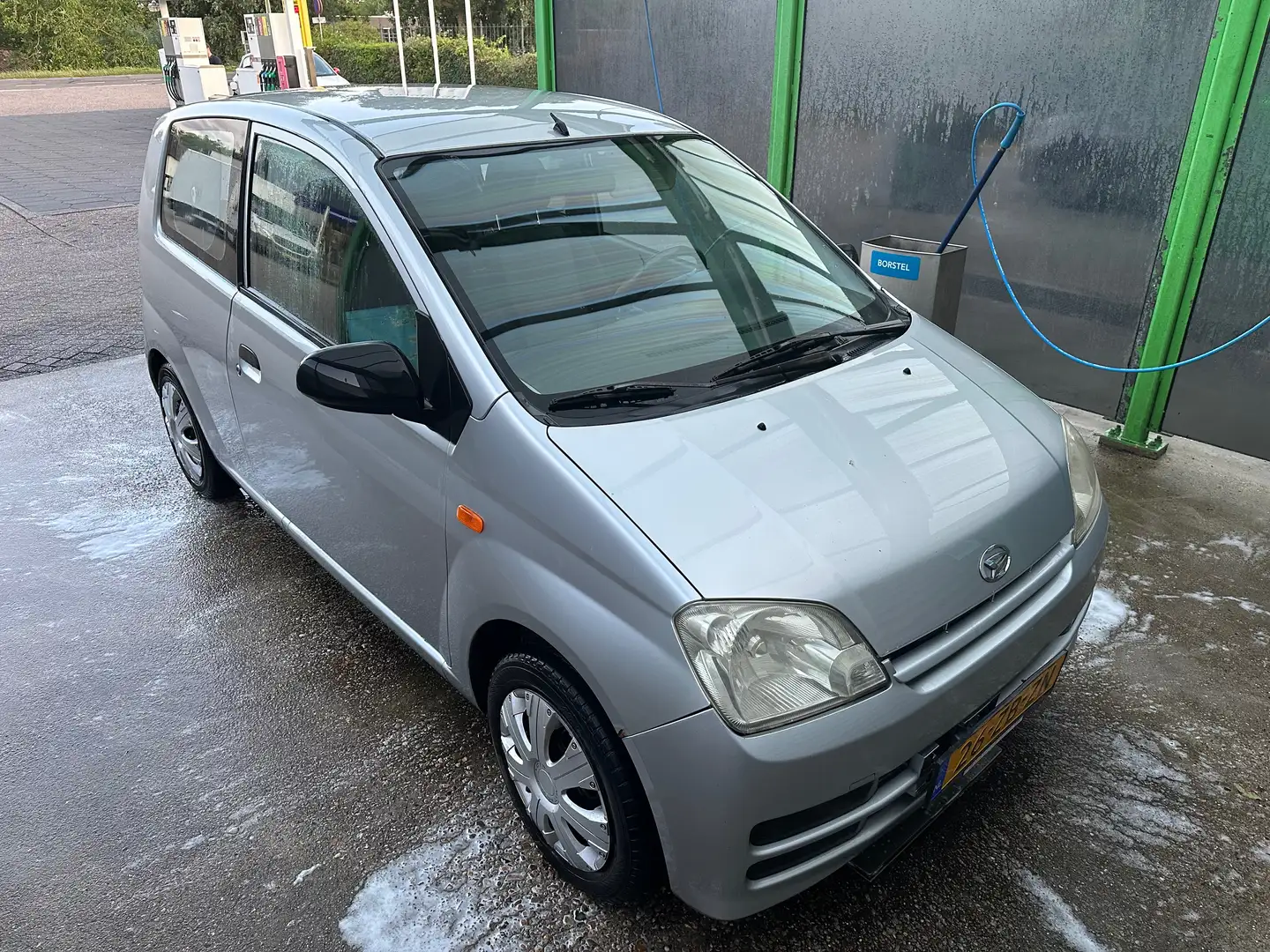 Daihatsu Cuore Cuore 1.0-12V 100th Anniv. Gümüş rengi - 2