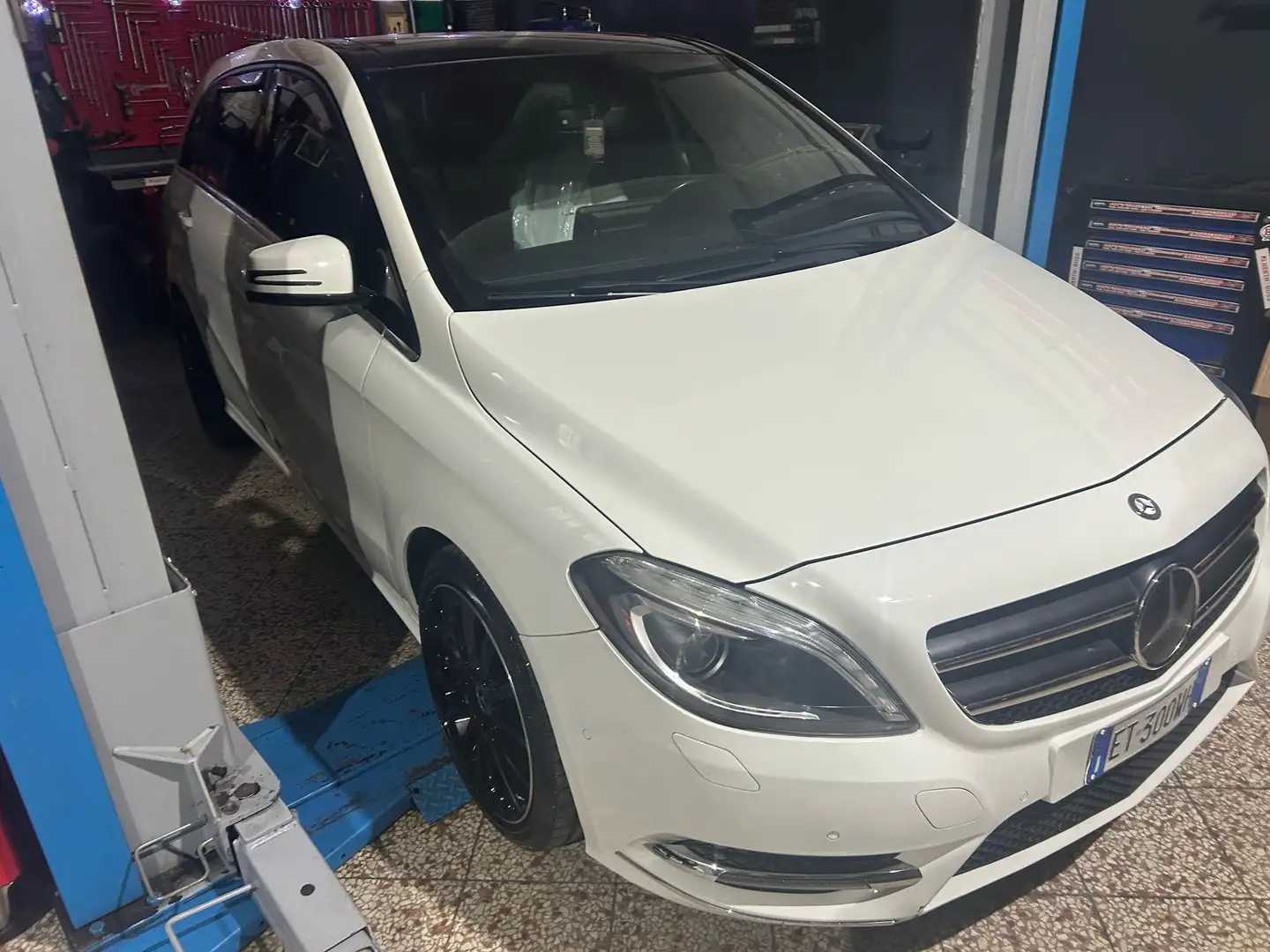 Mercedes-Benz B 180 Classe b 180d Bianco - 2