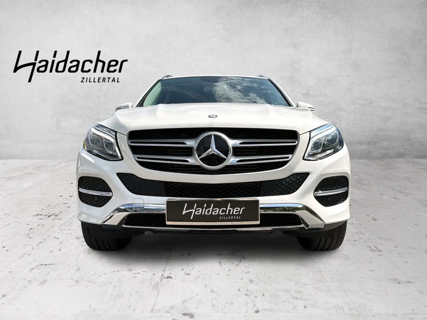 Mercedes-Benz GLE 250 d 4MATIC RKam PTS Shz Ambi eHeck CarPlay Blanc - 2