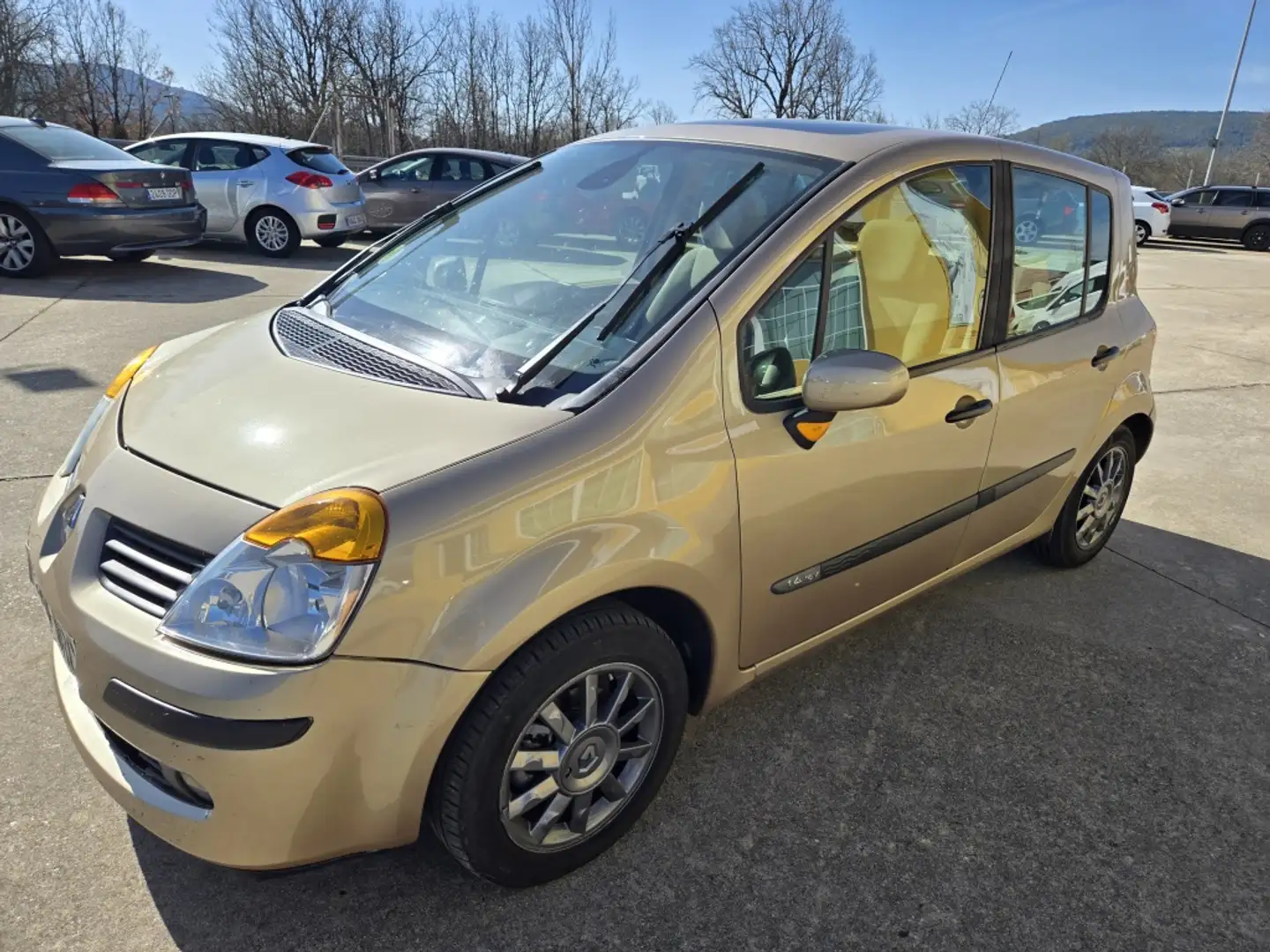 Renault Modus 1.4 16v SL Fantasy Beige - 1